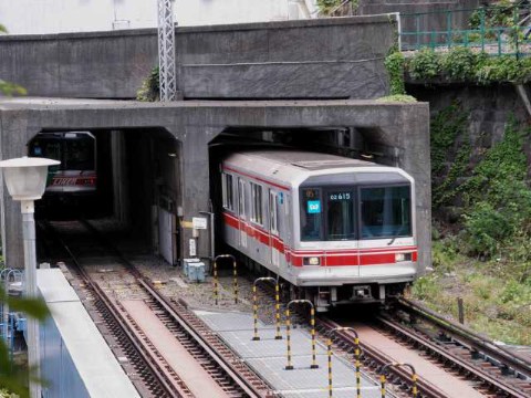 メトロ 2004/06/09-1